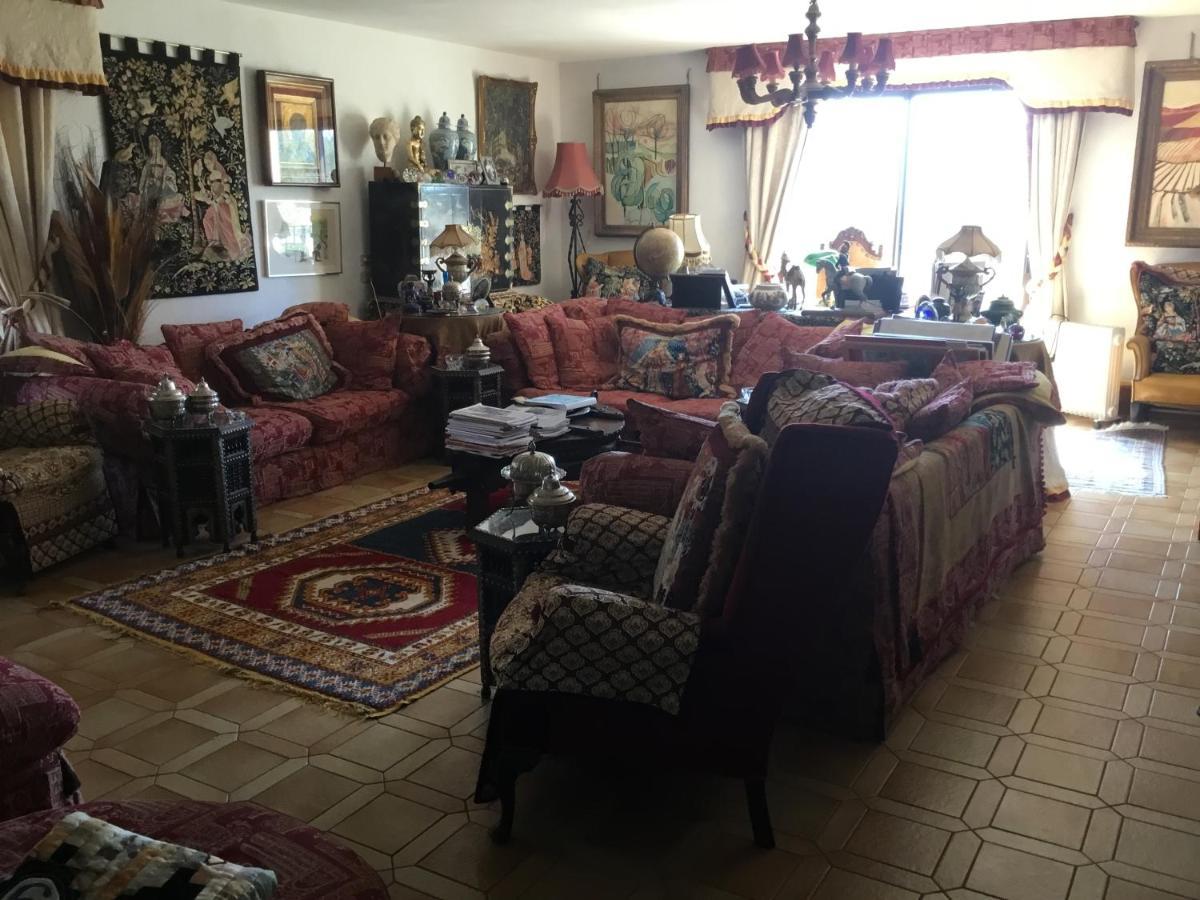 Villa La Cerisaie. Reynès Екстериор снимка